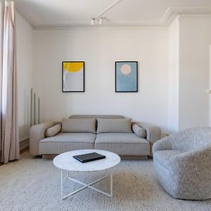 Spacious 3 Bedroom Apartment In Peaceful Area